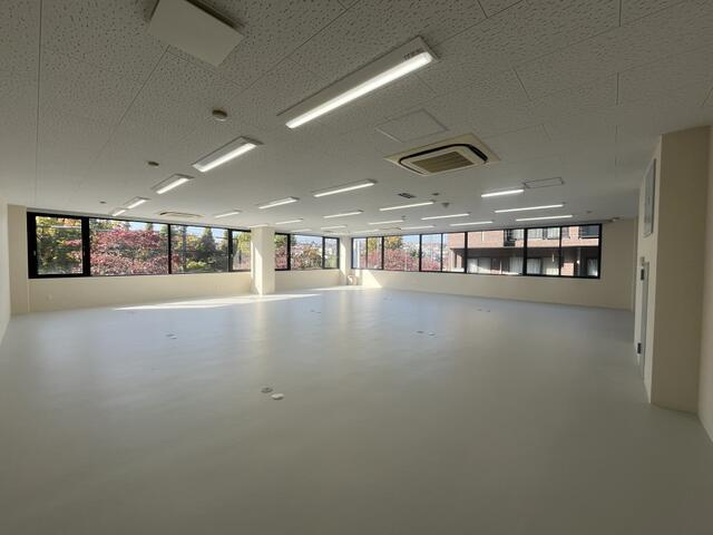 シャルドービルの内装