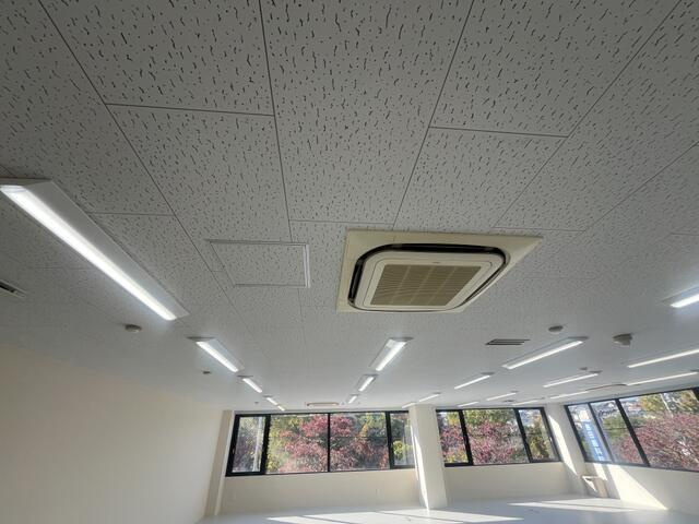 シャルドービルの設備