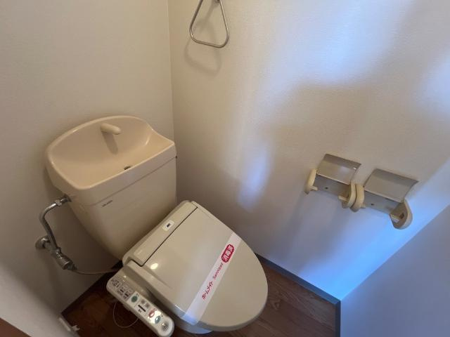 サンライズ三ツ池のトイレ|シャワー付トイレ