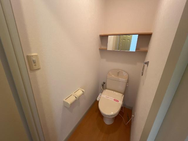 ファンタジアⅢのトイレ|シャワー付トイレ