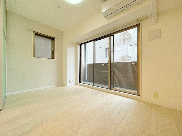 CITY SPIRE十三東の居間・リビング