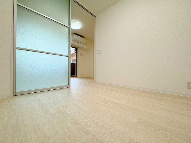 CITY SPIRE十三東の洋室