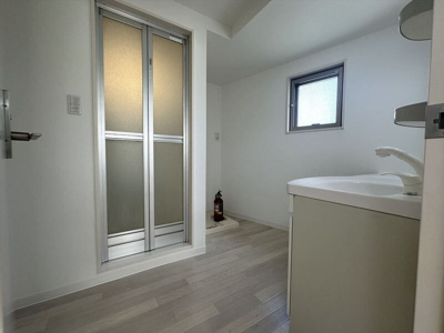 【洗面所】 | ジャスト大崎 | 脱衣スペースもあります