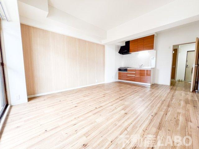 メゾンセレナの居間・リビング