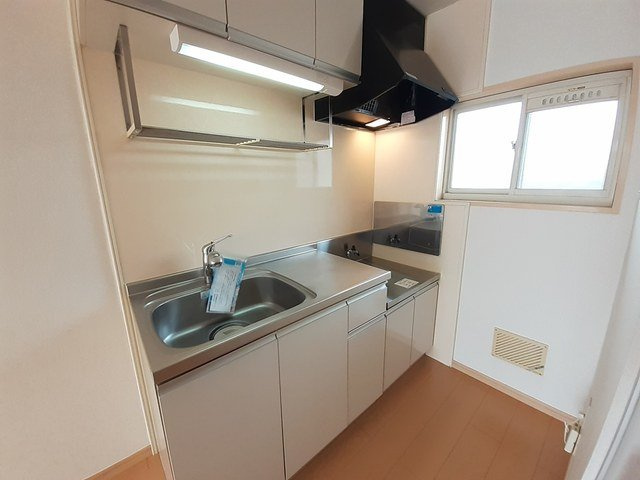 エルディム土居のキッチン|お料理しやすいキッチンです