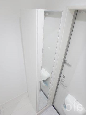 プレジール新江古田の玄関