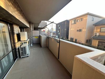 【バルコニー】 | ソフィア所沢 | バルコニーからの眺めを楽しみながら食事をしませんか