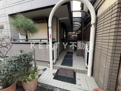 【エントランス】 | 第2ハイツ桐原 | 落ち着いたエントランスです