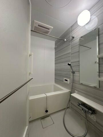 アーバンコア本郷の浴室