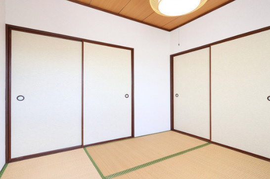 第3大石コーポ【10,000円キャッシュバック対象の和室|明るい和室です