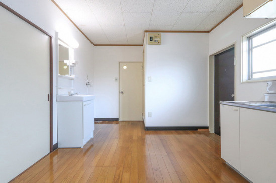 第3大石コーポ【10,000円キャッシュバック対象の居間・リビング|ゆったりとしたリビングです