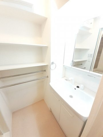 Ｍ’ｓ　ＮＩＪＩＧＡＨＡＭＡの洗面所