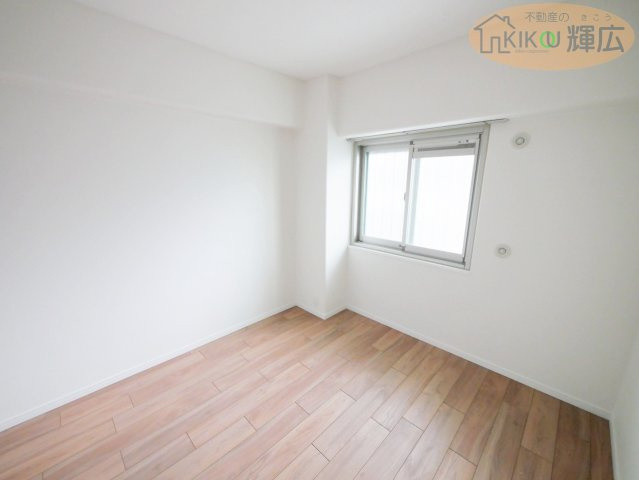 【洋室】 | 明石土山駅前スカイハイツB棟　7階