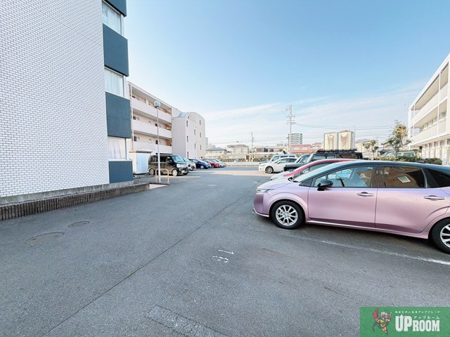 フジカハイツの駐車場