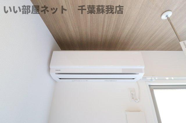和良比新築アパートの設備|エアコン