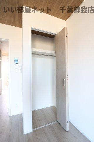 和良比新築アパートの収納|専用の収納スペースです