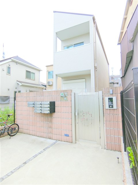 セルヴァグランの外観