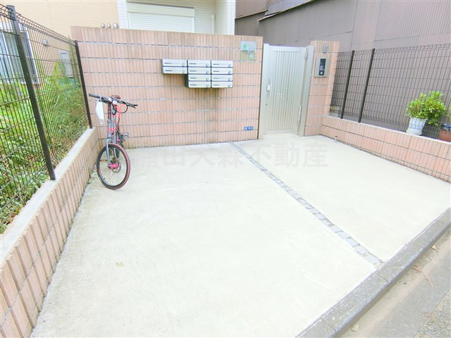 セルヴァグランのその他共用部分|ゲート式TVモニター付オートロック