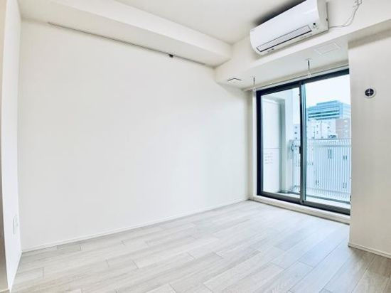 Ｂｒｉｌｌｉａ　ｉｓｔ　上野御徒町の居間・リビング