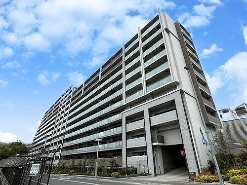 プレサンスロジェ須磨妙法寺桜の杜