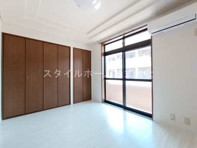 【寝室】 | レッドウィング３番館 | 別部屋写真です。