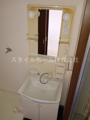 【洗面所】 | レッドウィング３番館 | 別部屋写真です。