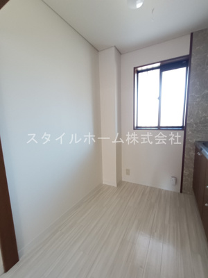 【キッチン】 | レッドウィング３番館 | 別部屋写真です。