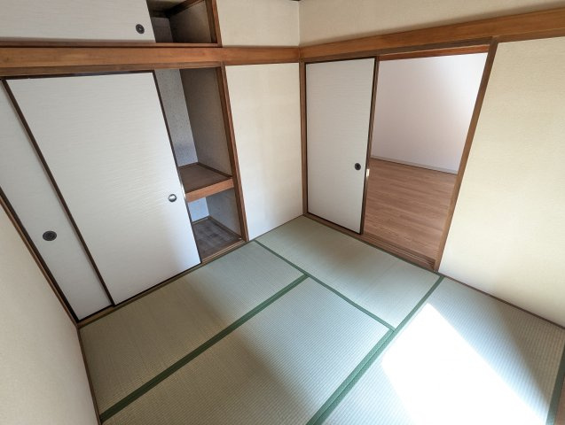 シンワコーポの和室