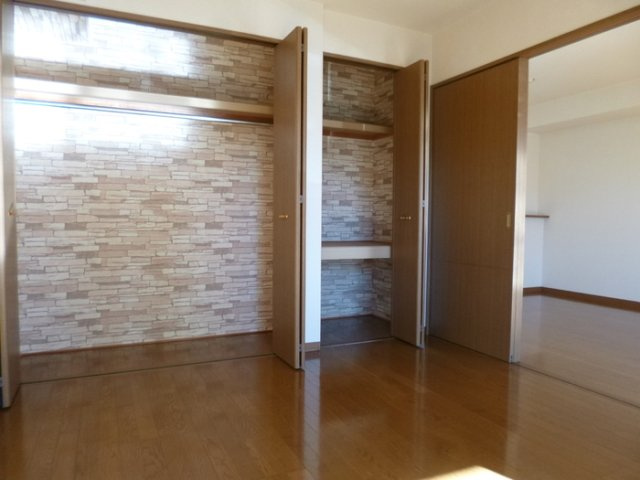 サニーコート１８の収納