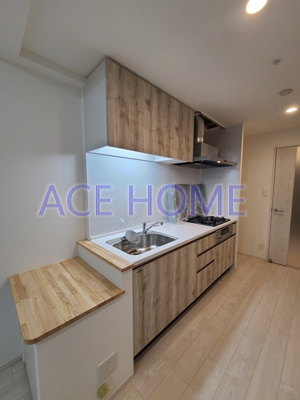 【キッチン】 | スプランディッド難波WESTII