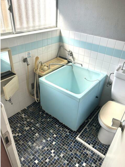 ハウスヴァリー　角部屋　最上階　閑静な住宅街 の浴室