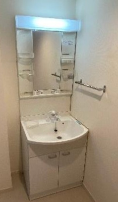 【洗面所】 | リブリ・サニープレイス新子安