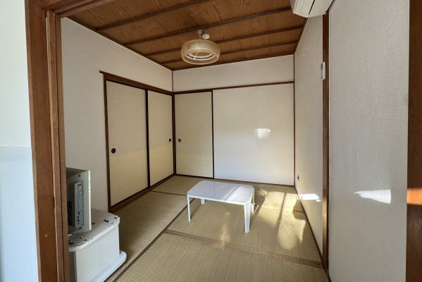 熱海野中山マンションの和室