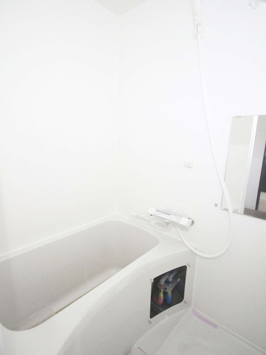 ジーメゾン見沼島町の浴室|別部屋参照