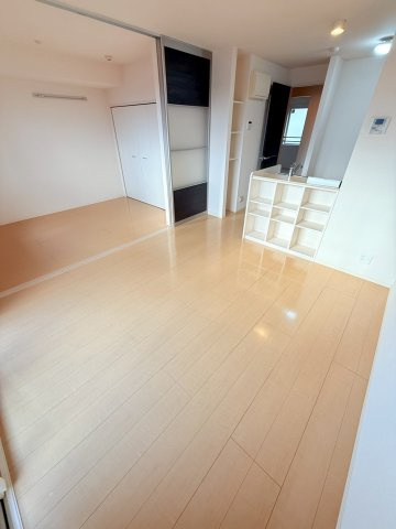 サニーヒルズの居間・リビング