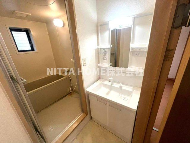 ルミナスの洗面所|独立洗面化粧台もあります♪