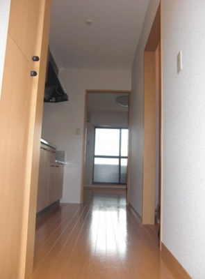 【玄関】 | カルナ横浜