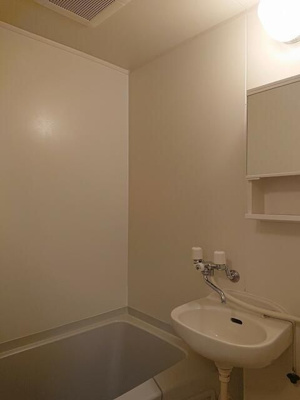 【浴室】 | カルナ横浜