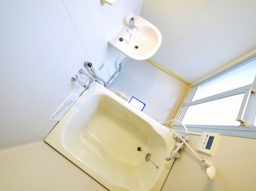 タウニィ高畑の浴室