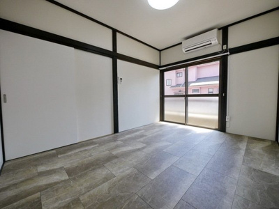 【洋室】 | サンコーポ | きれいな洋室です