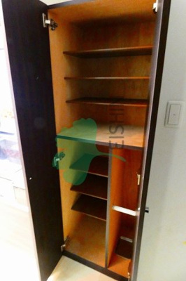 【玄関】 | No.102 CLUB ORIENT(No.102 クラブオリエント) | 下駄箱もしっかりついてます！