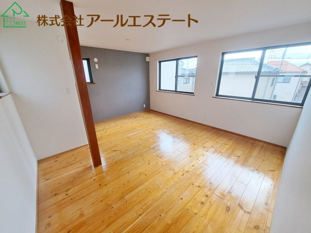 姫路市山吹1丁目　　中古戸建の洋室
