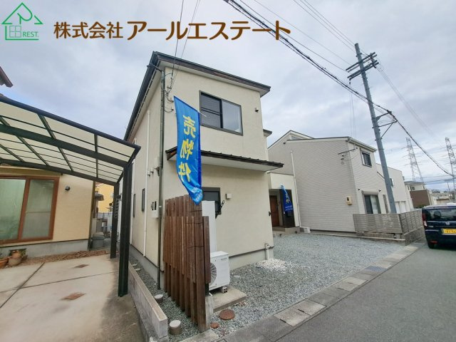 姫路市山吹1丁目　　中古戸建の前面道路含む現地写真