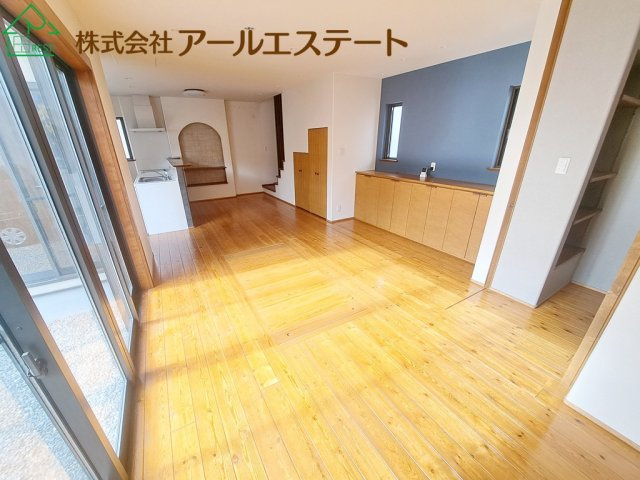 姫路市山吹1丁目　　中古戸建の居間・リビング