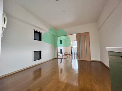  | ジェイド博多