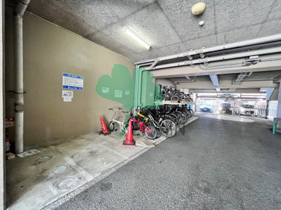  | ジェイド博多