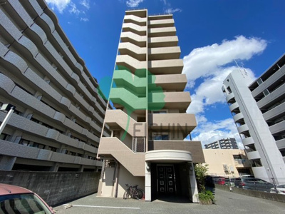 【外観】 | カマラード吉塚 | 外観です。