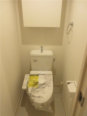 【トイレ】 | リブリ・レオサードⅡ | ゆったりとした空間のトイレです