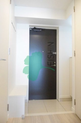 【玄関】 | エンクレスト天神LARK(エンクレスト天神ラーク) | 下駄箱もしっかりついてます！