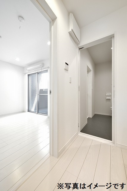 ジャルダン黒川の居間・リビング